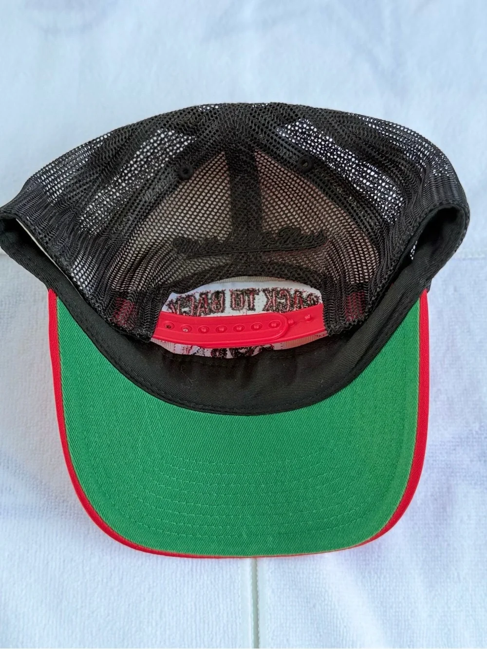 Chicago Bulls Hat Adult Snapback Vintage 90’s NBA Basketball Mitchell & Ness